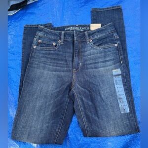 NWT high rise American Eagle Outfitters Indigo Blue skinny Jeans 6